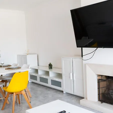 Pandora House Apartment *